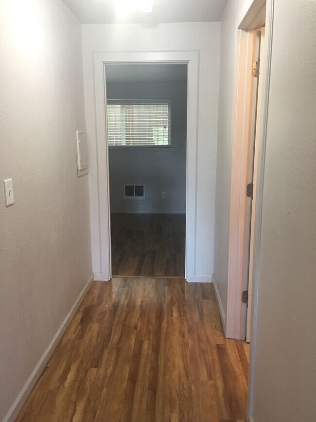 Foto del edificio - Clean One Bedroom