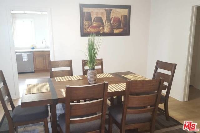 Foto del edificio - 1723 S Crest Dr