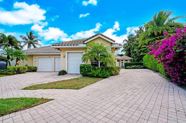 Foto del edificio - 14300 Calypso Ln