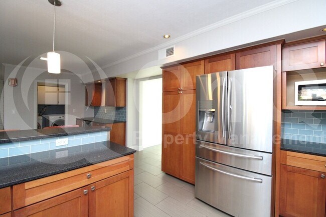 Foto del edificio - 1934 E Secretariat Dr