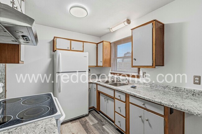 Foto del edificio - Charming 3-Bedroom Home Near Anderson University & Shadyside Park