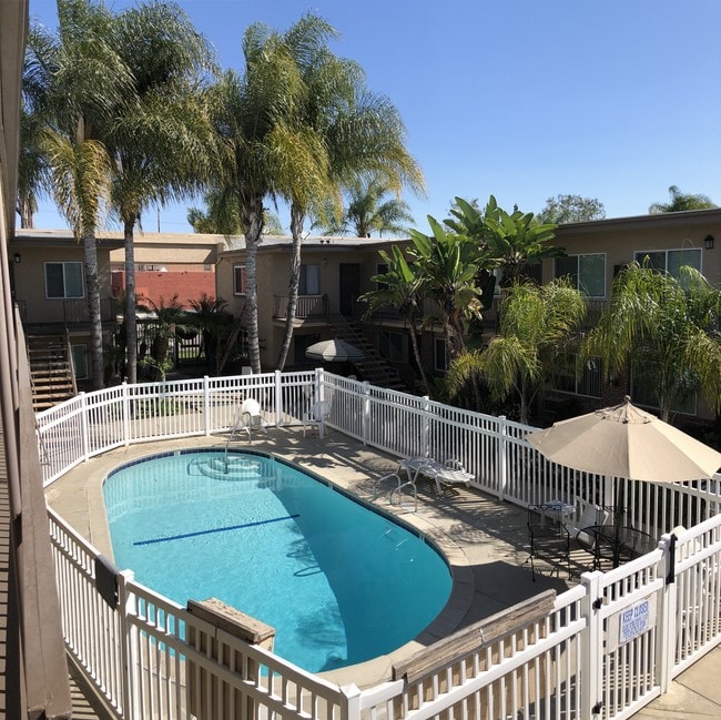 Pool - 13956 Ramhurst Dr