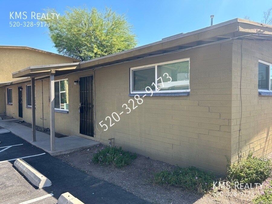 Primary Photo - 5126 E Bellevue St