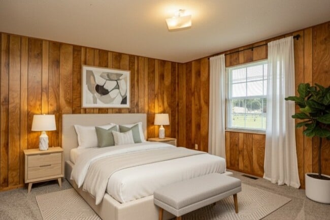 Building Photo - East Court Apartments