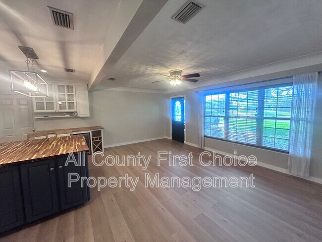 Foto del edificio - 6801 29th Terrace N