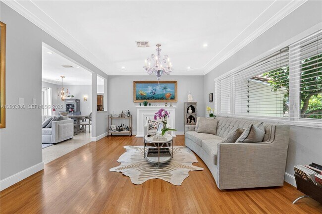 Foto del edificio - 1524 Siena Ave