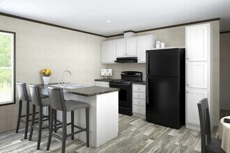 Building Photo - 25 Riverbank Dr