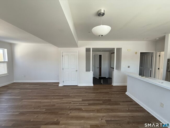 Building Photo - 22 Durham Rd