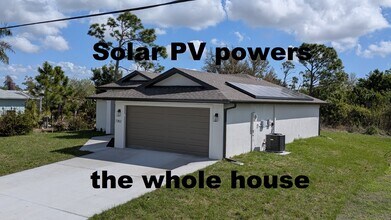 Building Photo - 7352 Quarry St