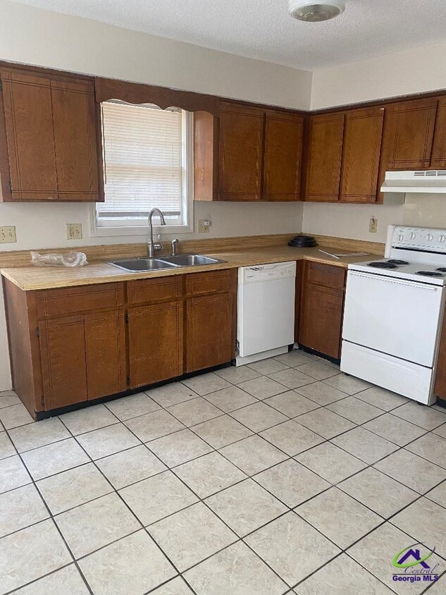 Building Photo - 1005 Morningside Dr