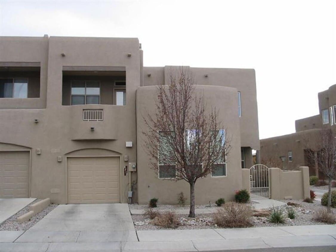 Primary Photo - Desert Ridge 2/BD 2.5/BA 1/CG 1500/sf Town...