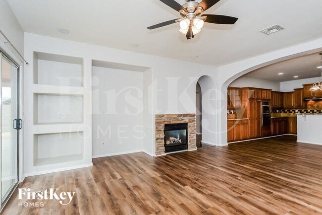 Foto del edificio - 10769 E Marigold Ct