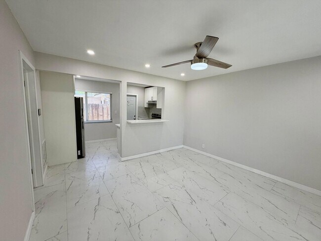 Foto del edificio - 1652 NE 33rd St