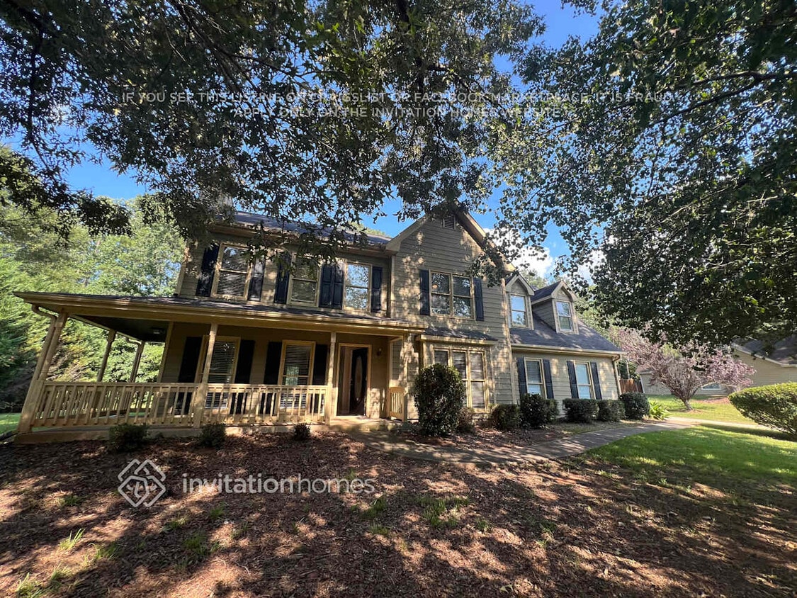 Primary Photo - 188 Crown Forest Dr