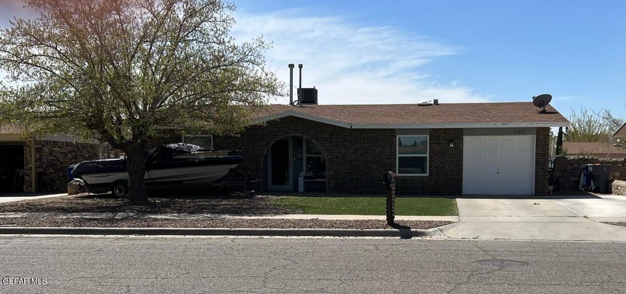 11212 Nautical Dr, El Paso, TX 79936 House for Rent in El Paso, TX