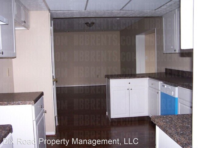 Foto del edificio - 3 br, 2.5 bath House - 6486 Freeport Drive,