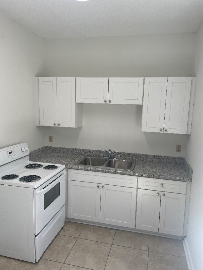 41 Elodie St, Harahan, LA 70123 House Rental in Harahan, LA