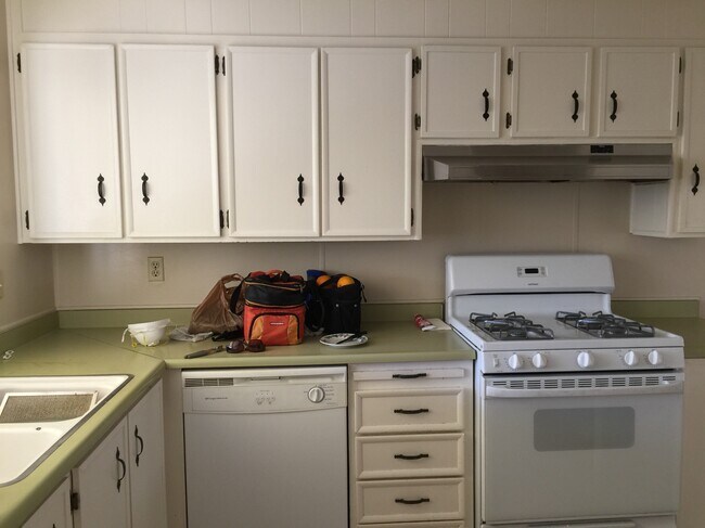 Foto del edificio - 22760 Penasco Cir