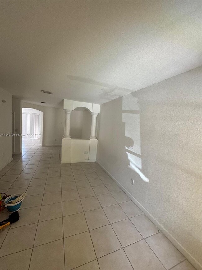 Foto del edificio - 15071 SW 9th Ln