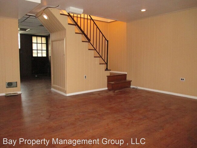 Building Photo - 3 br, 1 bath House - 1604 S Ellamont St