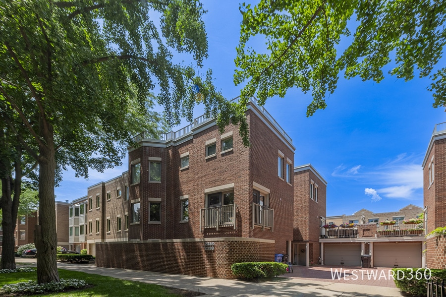 Photo - 2336 N Lakewood Ave.-