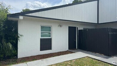 Building Photo - 2920 SE 50th Ct