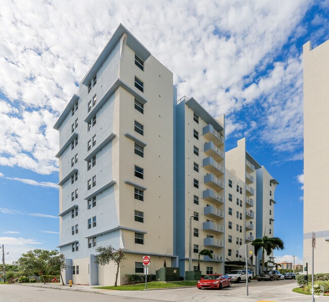 Village Allapattah Apartments Miami Fl Apartments Com
