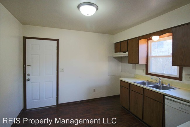 Building Photo - 8625 W Fairy Chasm Dr