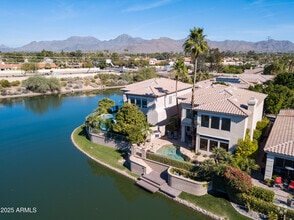 Building Photo - 10164 E Cochise Dr