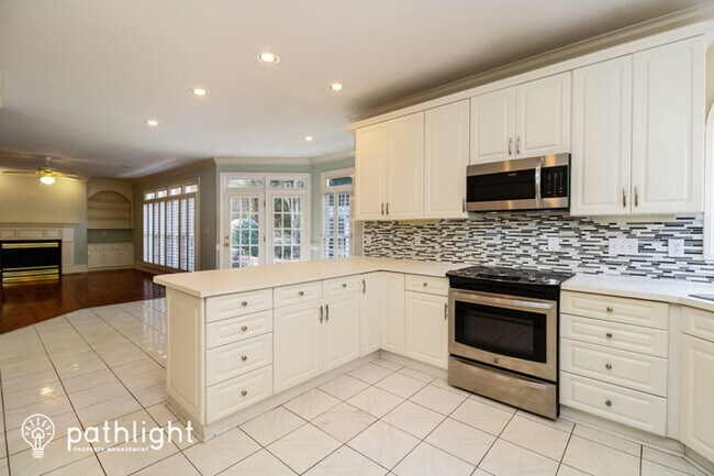 Foto del edificio - 601 Sevenoaks Dr, Greensboro, NC, 27410
