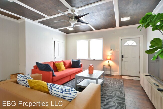 Building Photo - 3 br, 2 bath House - 53 Sterling St