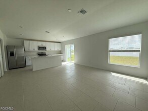 Building Photo - 11918 Savanna Lks Blvd