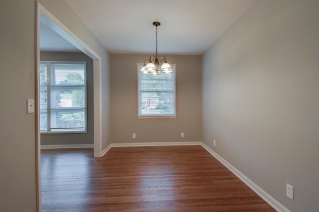 Building Photo - 5133 Raywood Ln