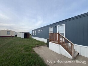 Building Photo - 1010 Reservation Rd