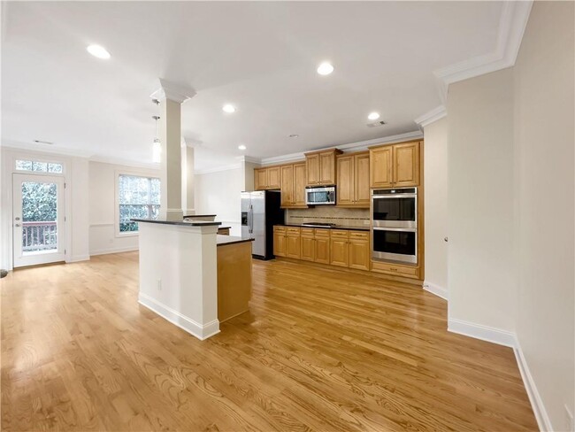 Foto del edificio - 7560 Jamestown Dr