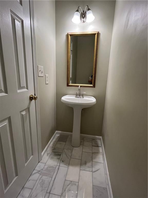 Foto del edificio - 5368 Hickory Knoll NW