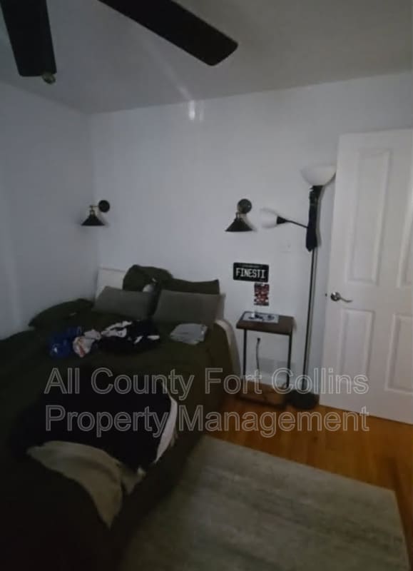 Primary Photo - 235 Circle Dr