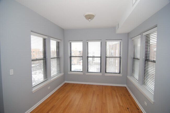 Foto del edificio - 7732 N Paulina St
