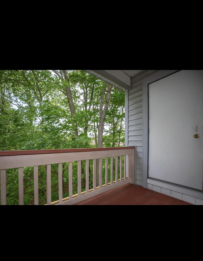 Foto principal - 2809 Foxwood Dr S