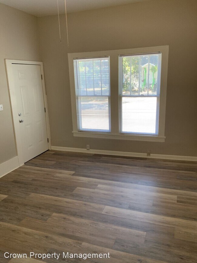 Foto del edificio - 1 br, 1 bath House - 311 N. Line St Apt 3