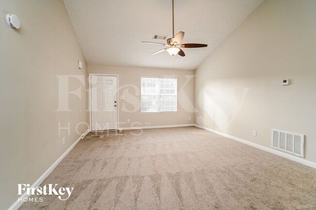 Foto del edificio - 211 Antebellum Ct