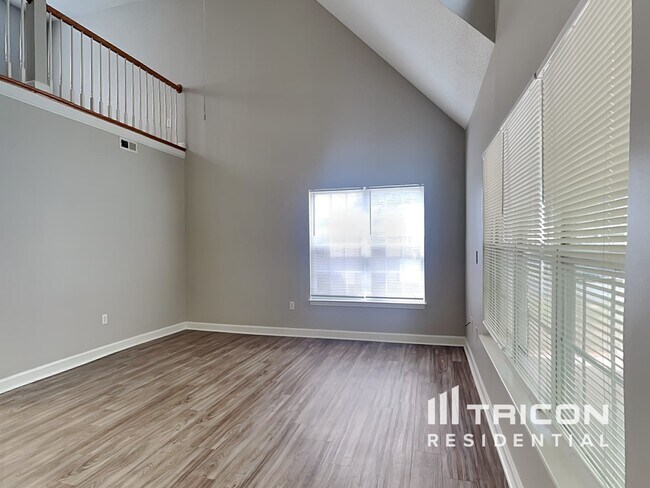 Foto del edificio - 367 Olde North Church Dr