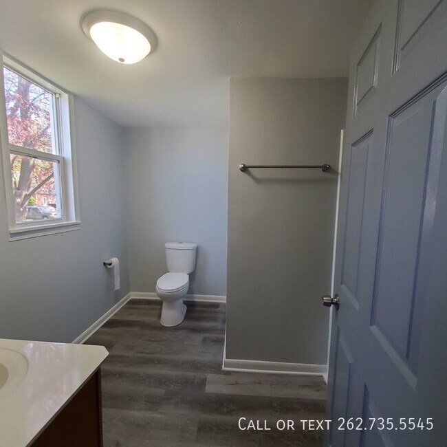 Building Photo - Spacious Two-Bedroom Duplex Apartment Avai...