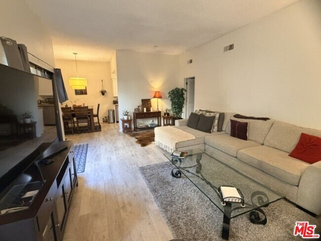 Foto del edificio - 937 19th St
