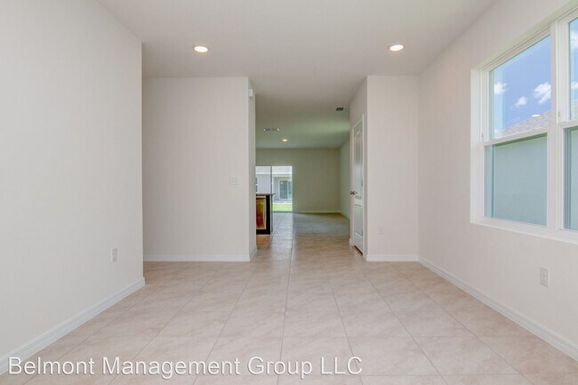 Foto del edificio - 3 br, 2 bath House - 4228 Looking Glass Place