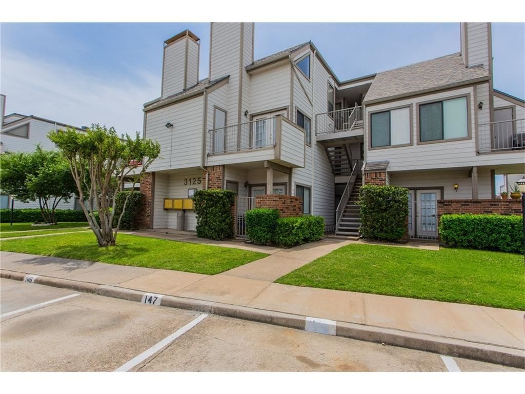 Primary Photo - 3125 Sondra Dr