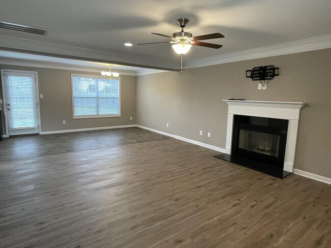 Building Photo - 8107 Cambridge Reserve Dr