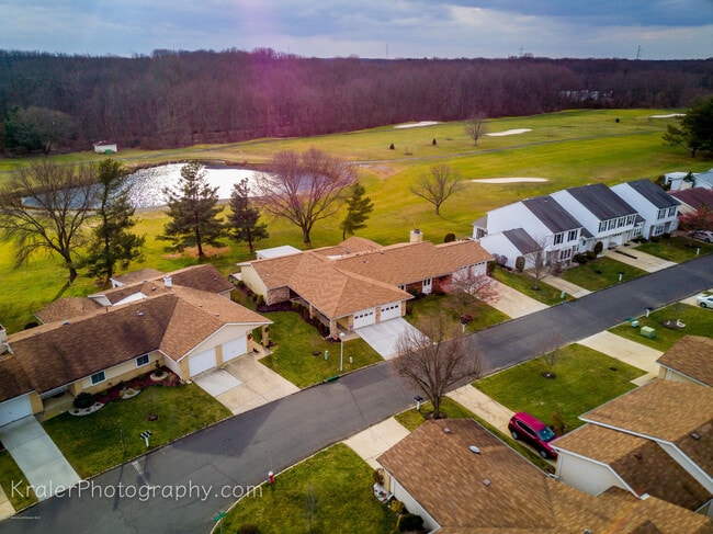 Foto del edificio - 434A Andover Dr