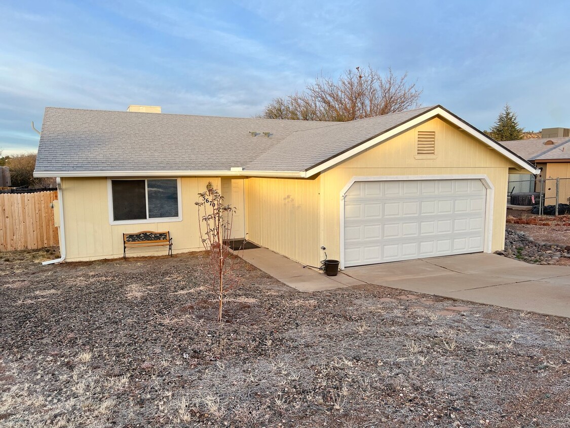 Primary Photo - HOUSE-RIMROCK- GREENHOUSE/SHED INCLUDED