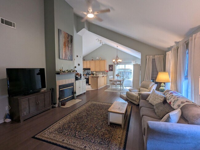 Foto del edificio - 2587 Yarmouth Ln